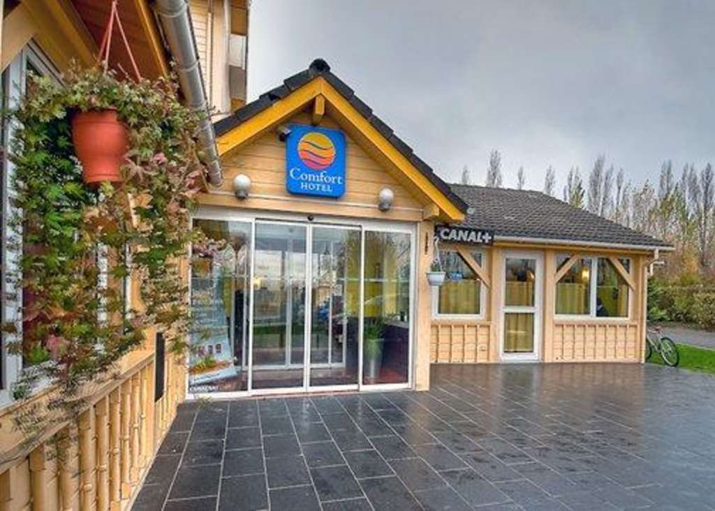 Sky Hotel Goussainville Charles De Gaulle Exterior photo